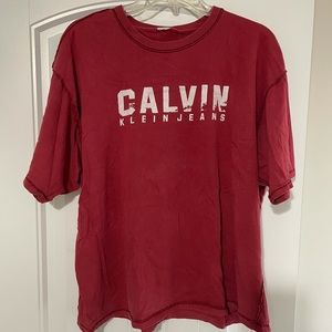 Calvin Klein tee shirt outside stitching no size tag but fits L